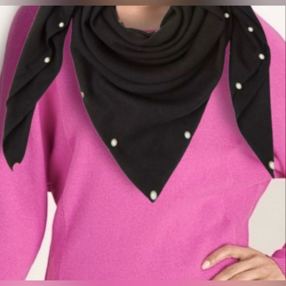 Ann Taylor Accessories - Ann Taylor black pearl blanket scarf NWT